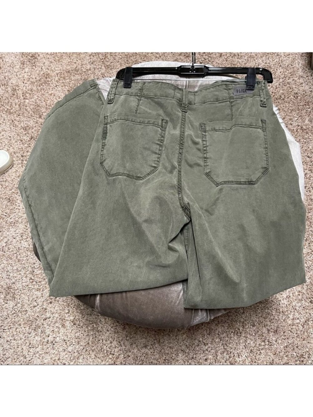 Paige VGUC Carly Wide Leg Pant Size 26 In Vintage Green With Drawstring Waist - Picture 12 of 16